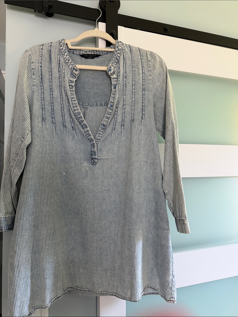 knot sisters light blue striped tunic